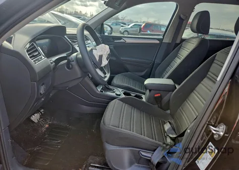 2023 Volkswagen Tiguan S z USA, uszkodzony, nr VIN 3VVFB7AX7PM114241